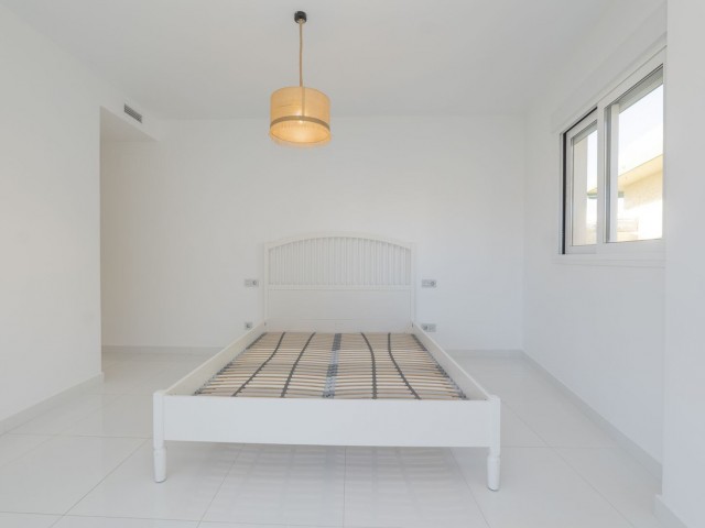 Appartement avec 3 Chambres  à Marbella