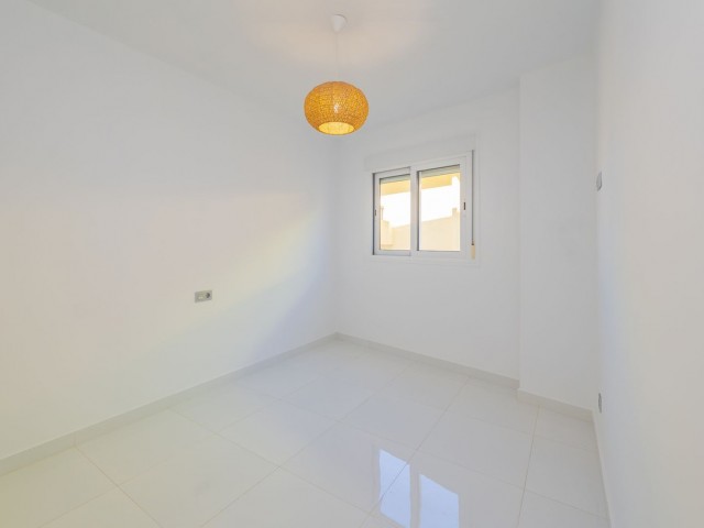 Appartement avec 3 Chambres  à Marbella