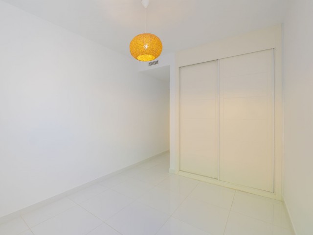 Appartement avec 3 Chambres  à Marbella