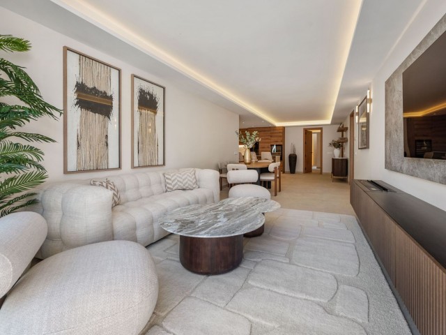 3 Makuuhuoneen Huoneisto Nueva Andalucía