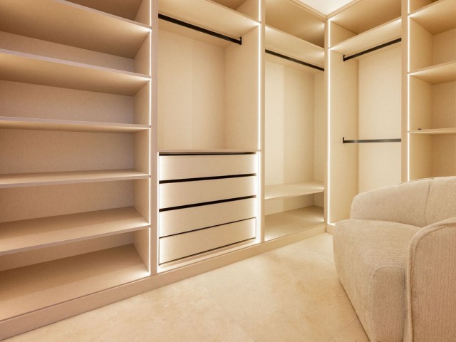 3 Makuuhuoneen Huoneisto Nueva Andalucía