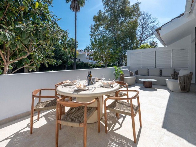 3 Makuuhuoneen Huoneisto Nueva Andalucía