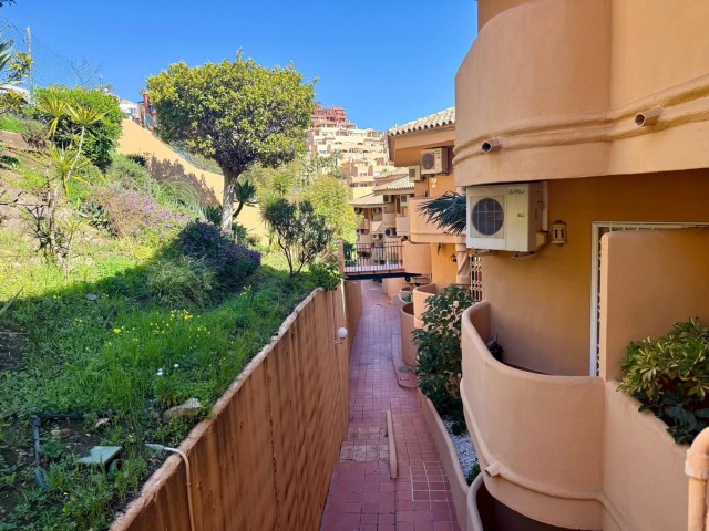 3 Bedrooms Apartment in Calahonda