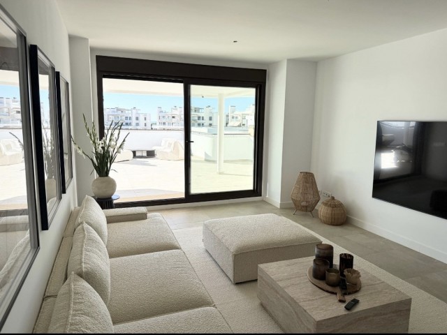 3 Bedrooms Apartment in Estepona