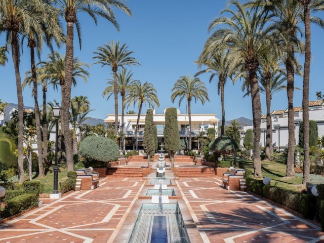 Rijtjeshuis New Golden Mile - R5317327