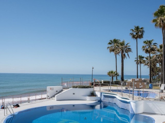 4 Slaapkamer Rijtjeshuis in New Golden Mile