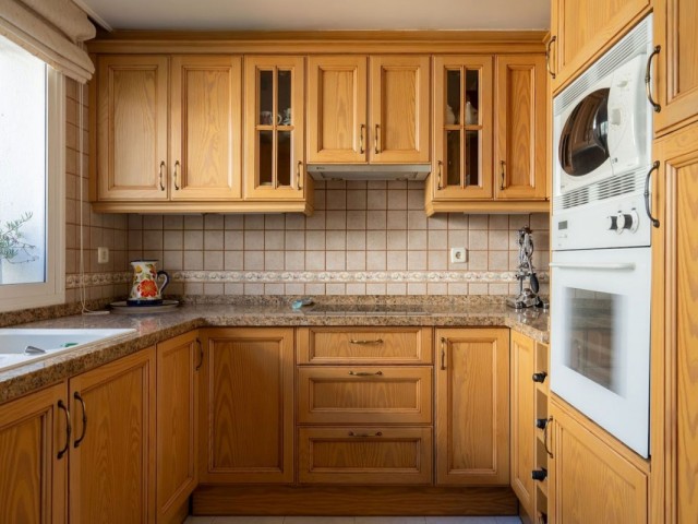 4 Slaapkamer Rijtjeshuis in New Golden Mile