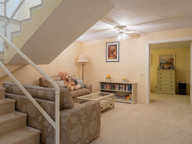 4 Slaapkamer Rijtjeshuis in New Golden Mile