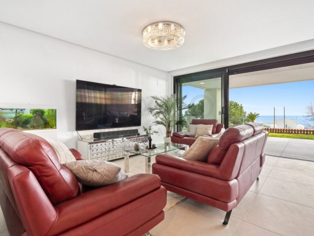 3 Bedrooms Apartment in Marbella