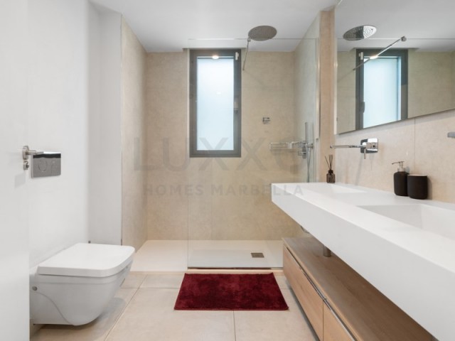 3 Bedrooms Apartment in Marbella