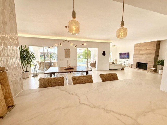 3 Makuuhuoneen Huvila Riviera del Sol