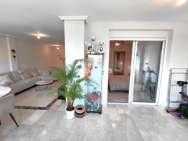 Huoneisto, Nagüeles, R5353675