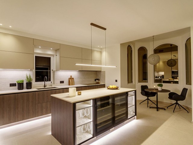 6 Makuuhuoneen Huvila Nueva Andalucía