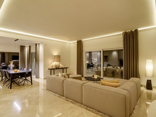 6 Makuuhuoneen Huvila Nueva Andalucía