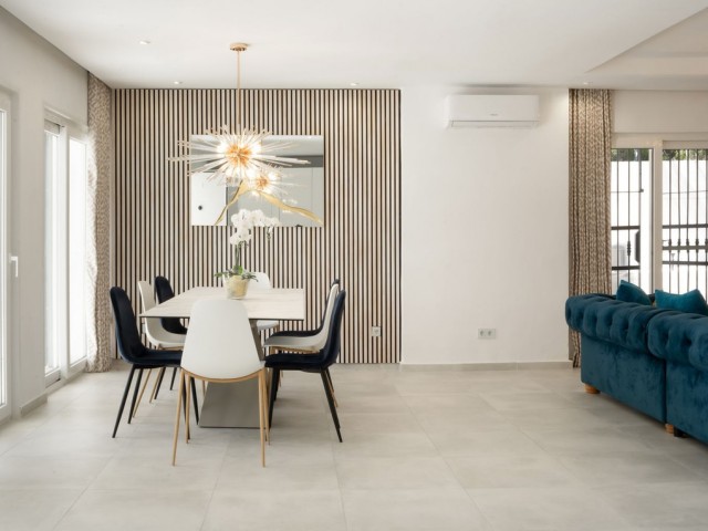 4 Bedrooms Villa in Estepona