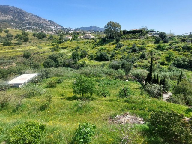 5 Bedrooms Villa in Mijas