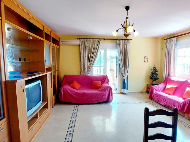 5 Bedrooms Villa in Mijas