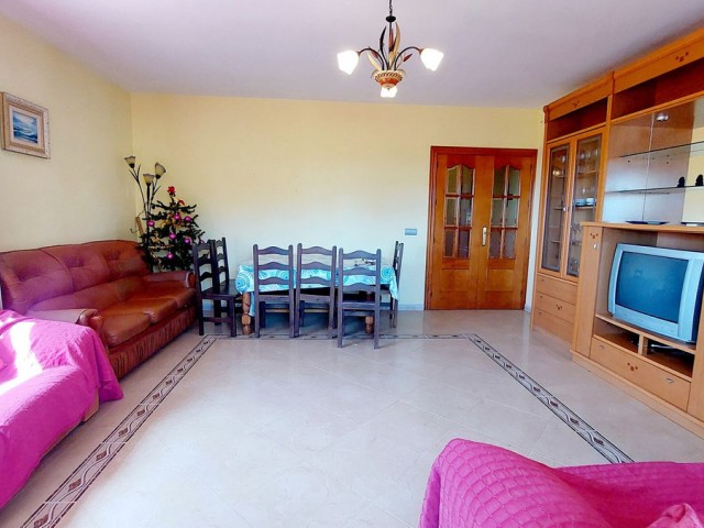 5 Bedrooms Villa in Mijas