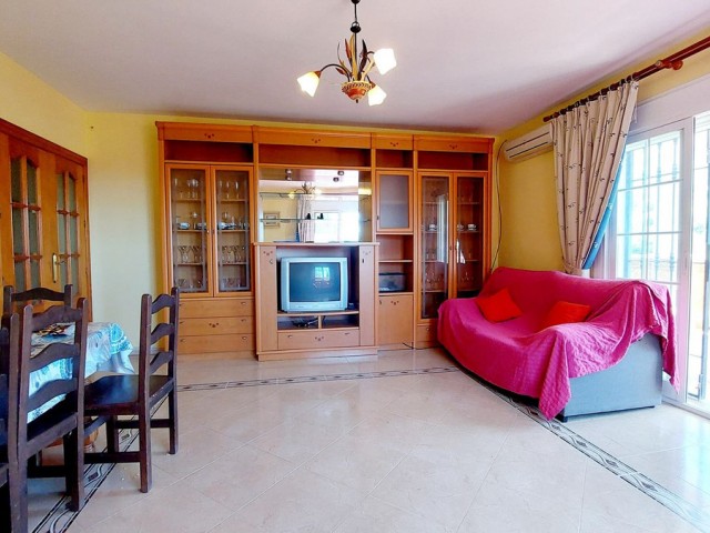 5 Bedrooms Villa in Mijas
