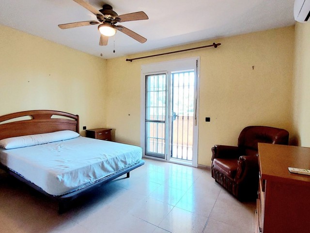 5 Bedrooms Villa in Mijas