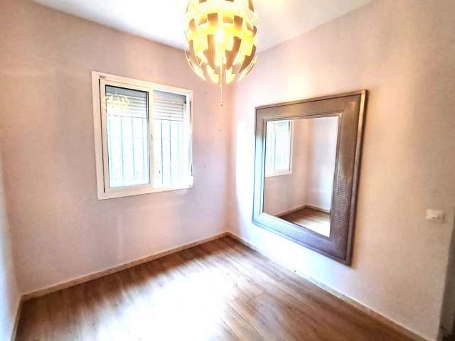 5 Soveroms Villa i Estepona