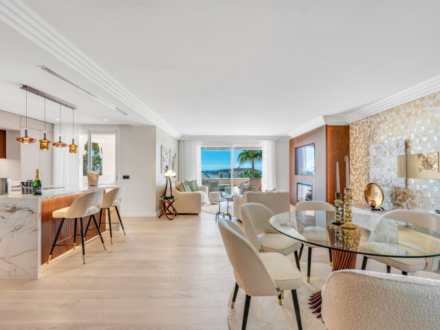 4 Sovrums Lägenhet i Nueva Andalucía