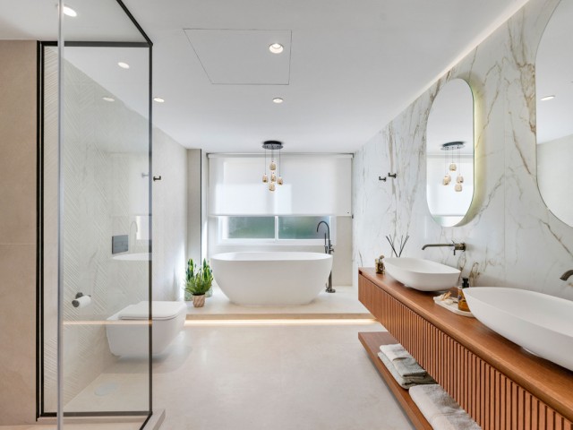 4 Sovrums Lägenhet i Nueva Andalucía