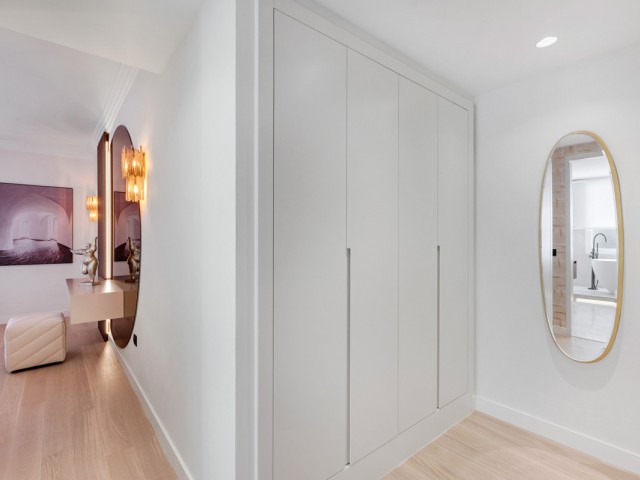 4 Sovrums Lägenhet i Nueva Andalucía