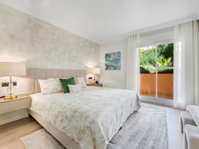 4 Sovrums Lägenhet i Nueva Andalucía