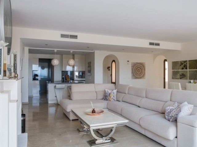 Kattohuoneisto La Duquesa