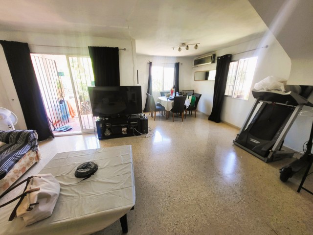 3 Bedrooms Villa in Estepona