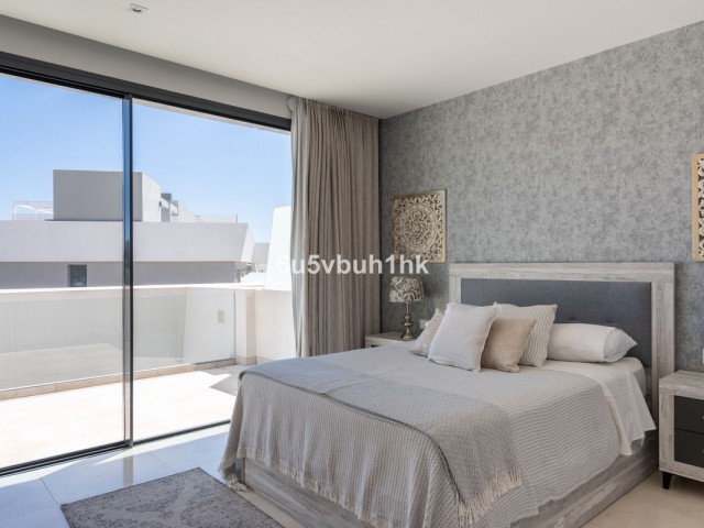 4 Bedrooms Townhouse in La Cala de Mijas