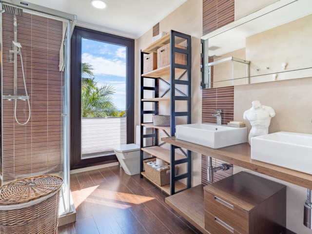 3 Bedrooms Villa in Mijas