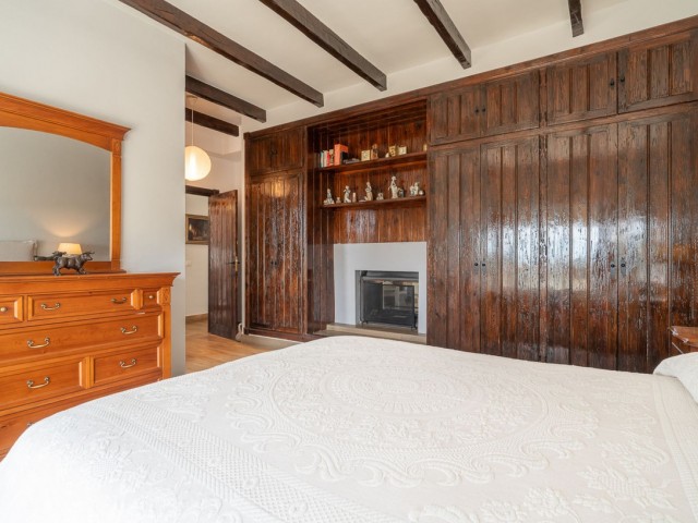 3 Bedrooms Villa in Mijas