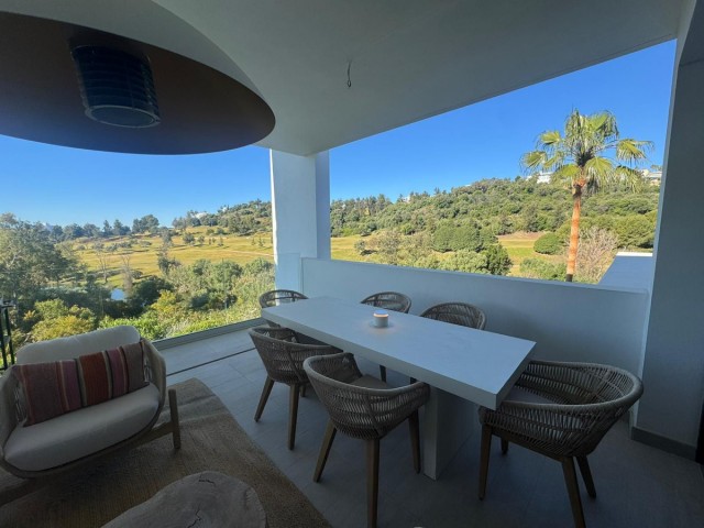 2 Bedrooms Apartment in Benahavís