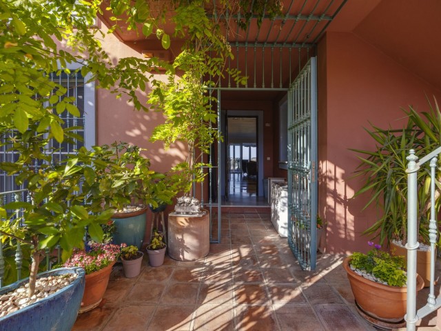 Huoneisto, Monte Halcones, R5351665