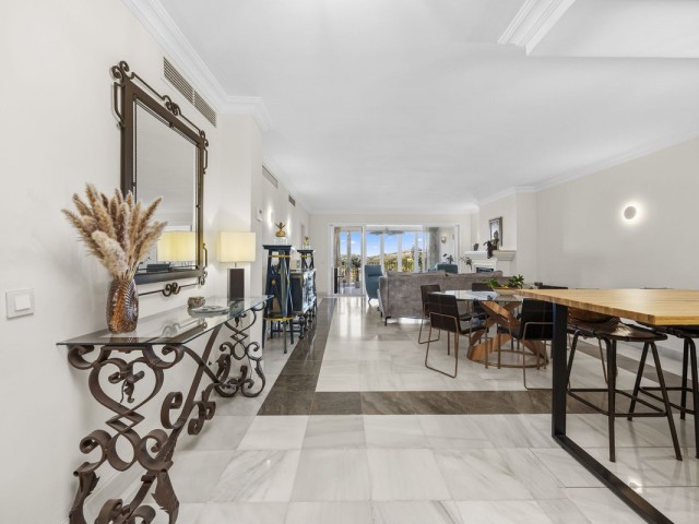 Huoneisto, Monte Halcones, R5351665