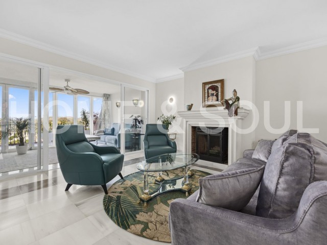 2 Bedrooms Apartment in Monte Halcones