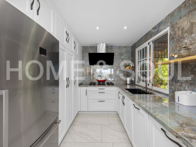 2 Bedrooms Apartment in Monte Halcones