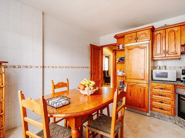 4 Bedrooms Villa in Estepona