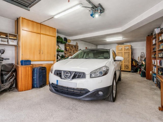 4 Bedrooms Villa in Estepona