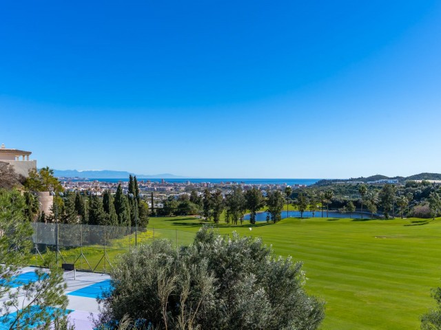 Kattohuoneisto, Cerros del Aguila, R5354497