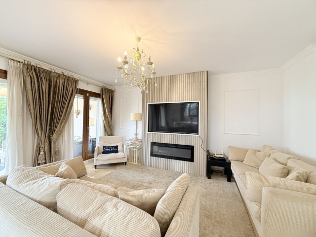 4 Bedrooms Townhouse in El Paraiso