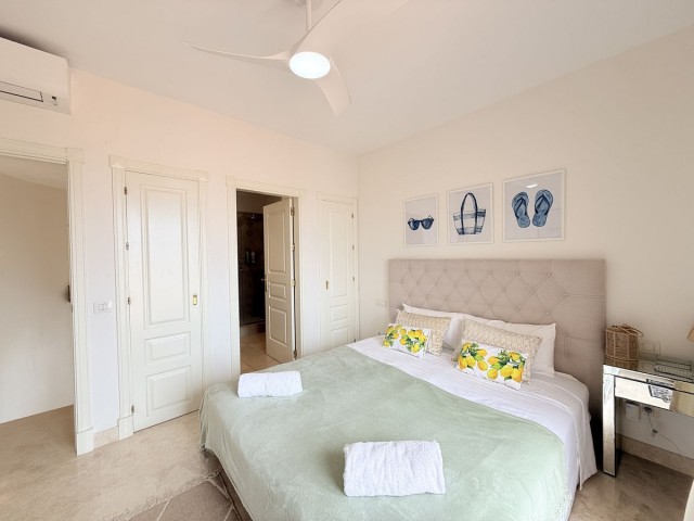 4 Bedrooms Townhouse in El Paraiso