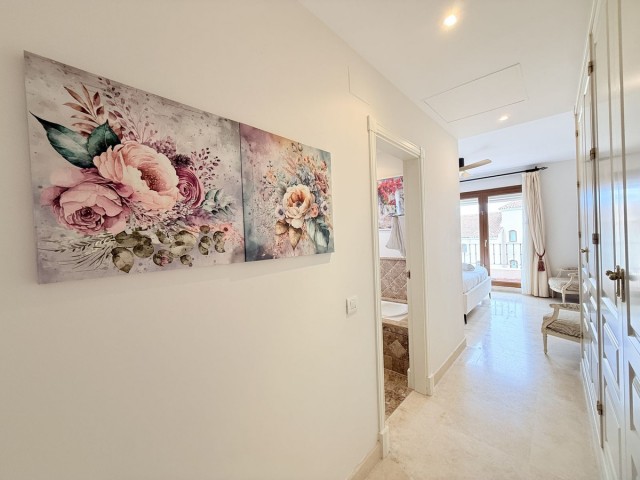 4 Bedrooms Townhouse in El Paraiso