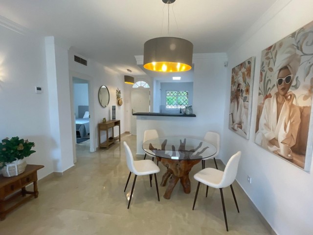 2 Soveroms Leilighet i Aloha