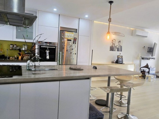 Huvila, Las Chapas, R5354938