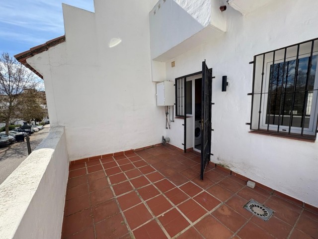 4 Bedrooms Townhouse in Estepona