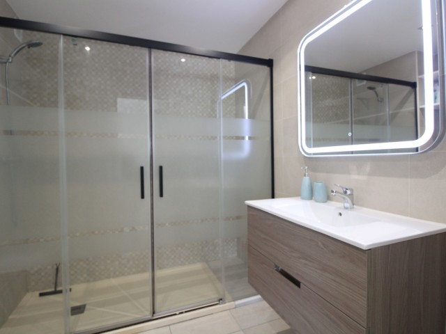 2 Bedrooms Apartment in Nueva Andalucía