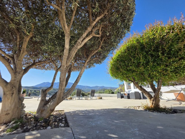 4 Makuuhuoneen Huvila Estepona